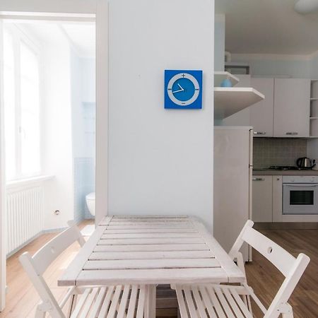 Taaac Apartment - The House Of Travelers Комо Екстериор снимка